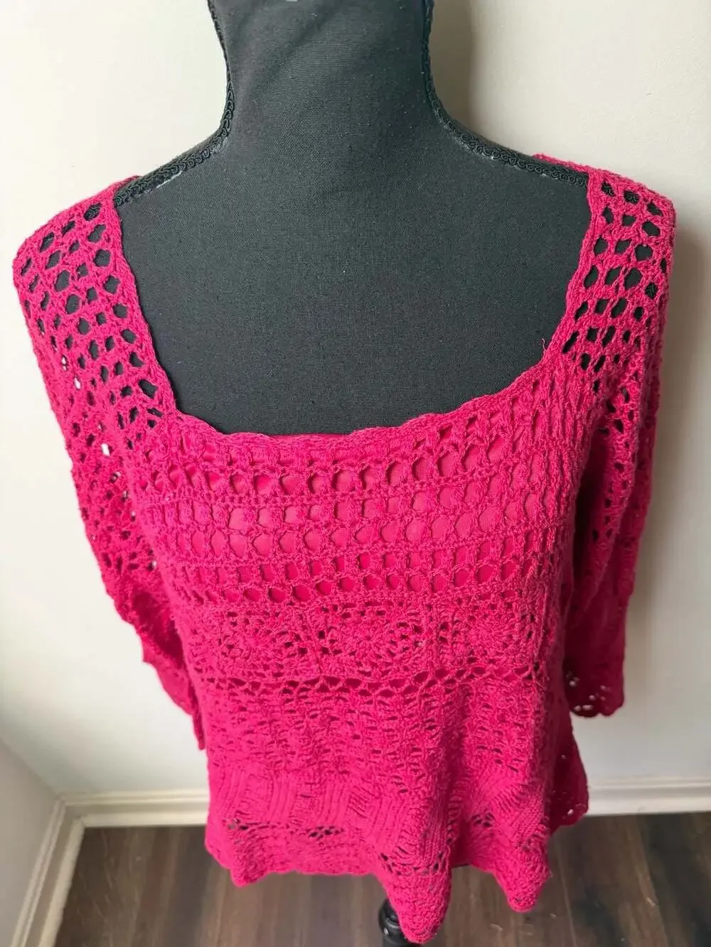 Skye's the Limit Fuchsia Crochet Long Sleeve Scoop Neck Top